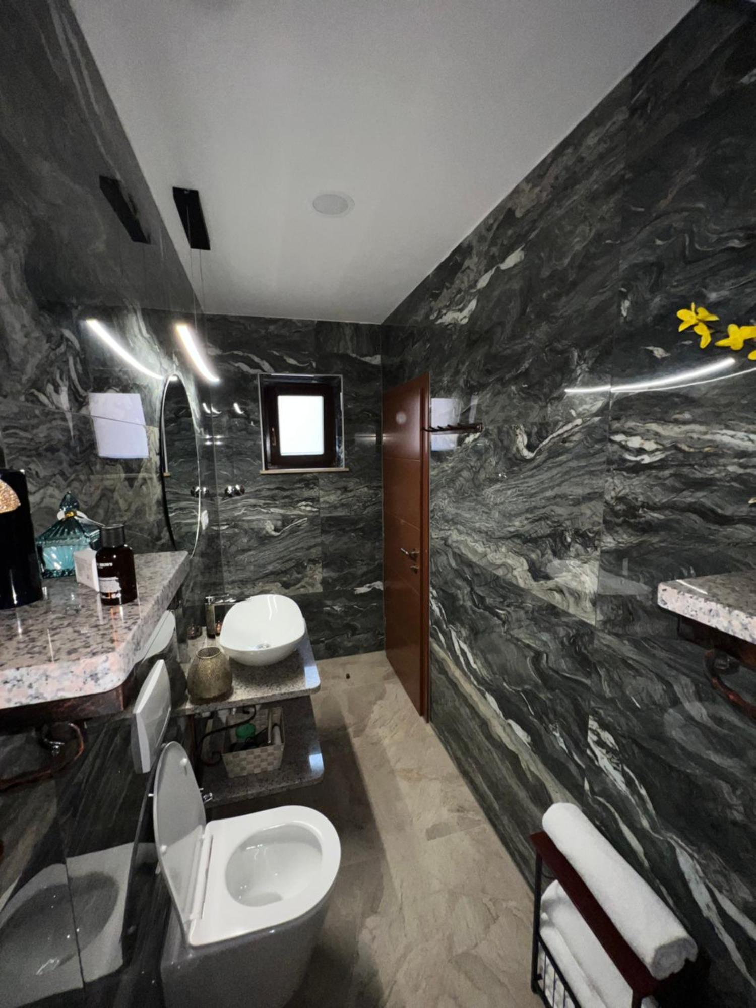 Prenociste-Sobe-Rooms-Aman Bihać Exterior foto